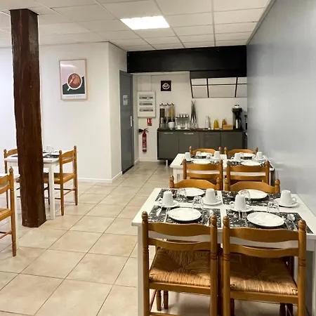 Hotel Nemo Aeroport De Pau - Kb Hotel Group Hotel